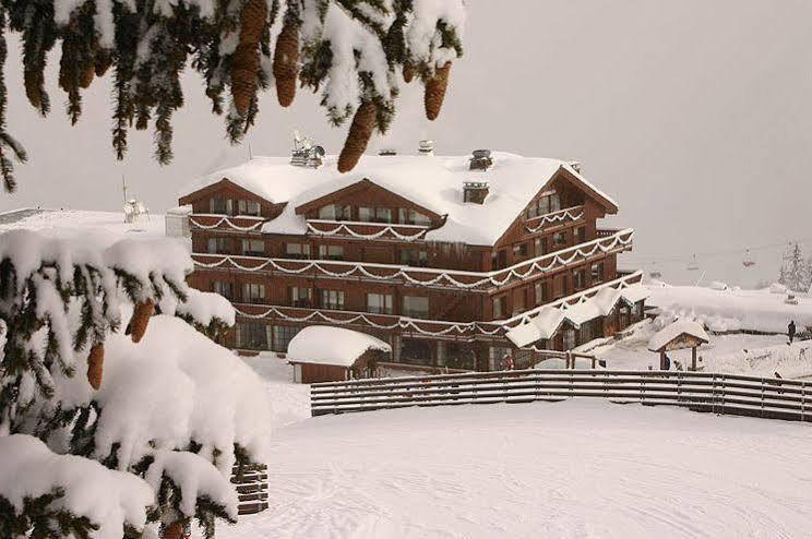 Grand Hotel Au Rond Point Des Pistes Courchevel Kültér fotó